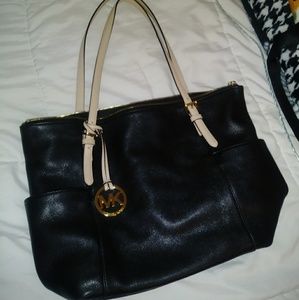 Black Michael Kors purse